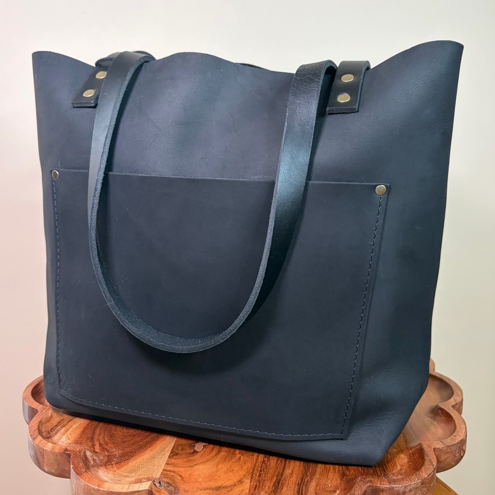 Portland Leather Classic Tote Shadow Black Nubuck Leather NWT - Picture 4 of 16